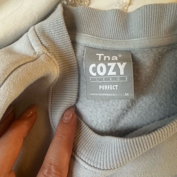 TNA COZY Light blue/gray Women's Cropped Sweatshirt - Picture 3 of 5